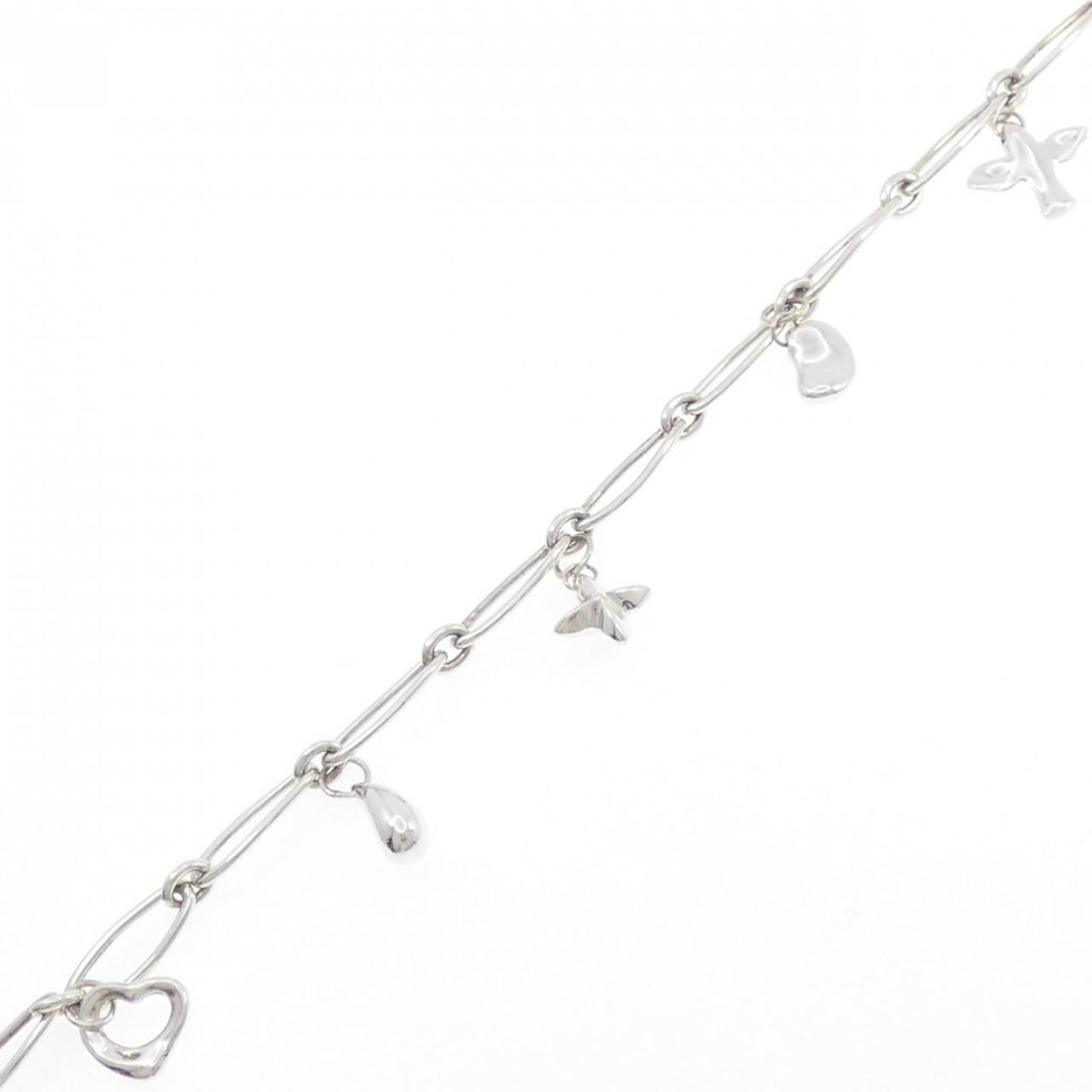 925 Tiffany Charm Bracelet Silver: 925 Tiffany Charm Bracelet Silver This listing features 925 Tiffany Charm Bracelet Silver. Item specifics are provided below. Item Specifics: Brand: Tiffany Type: Charm Bracelet Gender: Women Material