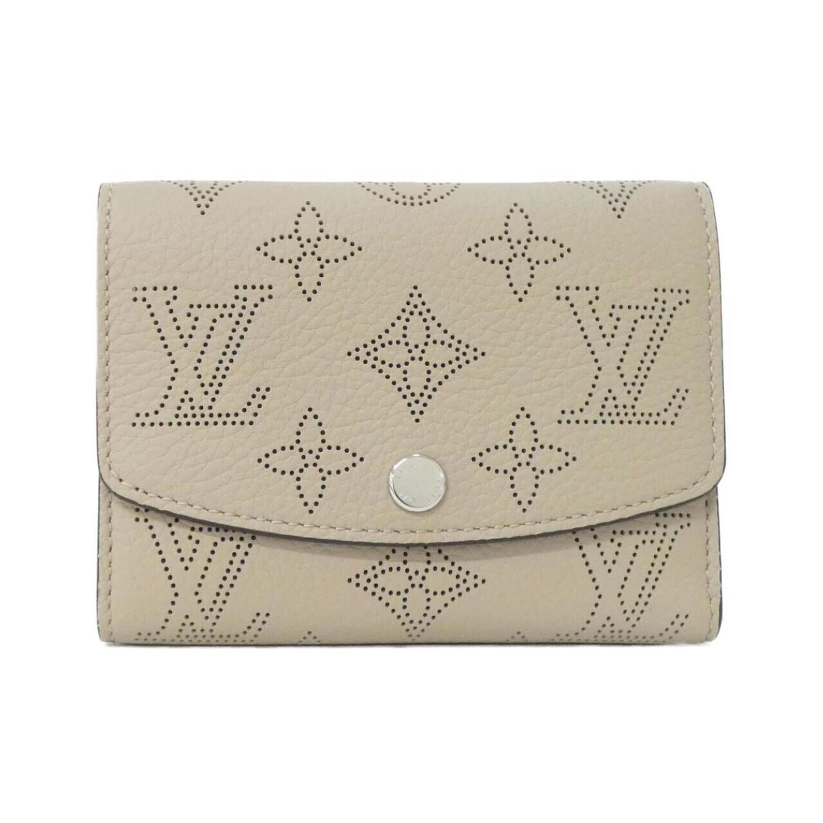 Leather Louis Vuitton Wallet (Bi-Fold): Leather Louis Vuitton Wallet (Bi-Fold) This listing features Leather Louis Vuitton Wallet (Bi-Fold). Item specifics are provided below. Item Specifics: Brand: Louis Vuitton Type: Wallet (Bi-Fold) Gend