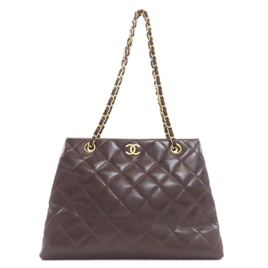 Gold Hardware Shoulder Bag Lambskin - CHANEL Matelasse Chain Tote: Gold Hardware Shoulder Bag Lambskin - CHANEL Matelasse Chain Tote This listing features Gold Hardware Shoulder Bag Lambskin - CHANEL Matelasse Chain Tote. Item specifics are provided below. Item Speci