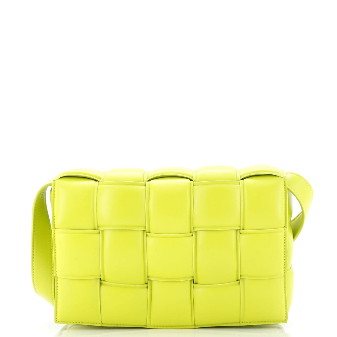 Leather Bottega Veneta Cassette Crossbody Bag Padded Maxi Intrecciato: Leather Bottega Veneta Cassette Crossbody Bag Padded Maxi Intrecciato This listing features Leather Bottega Veneta Cassette Crossbody Bag Padded Maxi Intrecciato. Item specifics are provided below. It