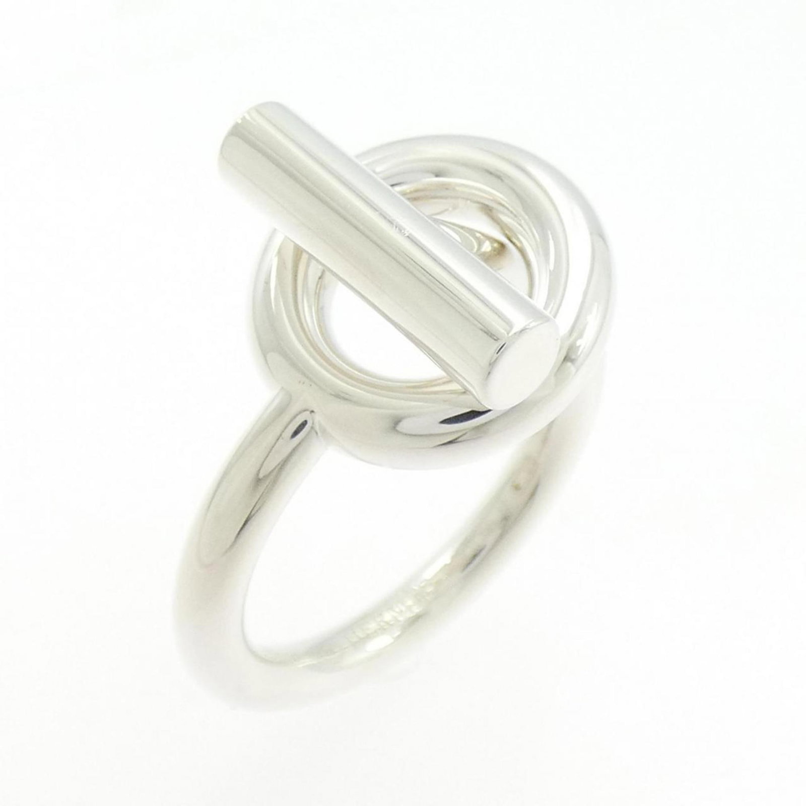 925 Hermes Band Ring Silver: 925 Hermes Band Ring Silver This listing features 925 Hermes Band Ring Silver. Item specifics are provided below. Item Specifics: Brand: Hermes Type: Band Ring Gender: Women,Men Material: Silver 925 B