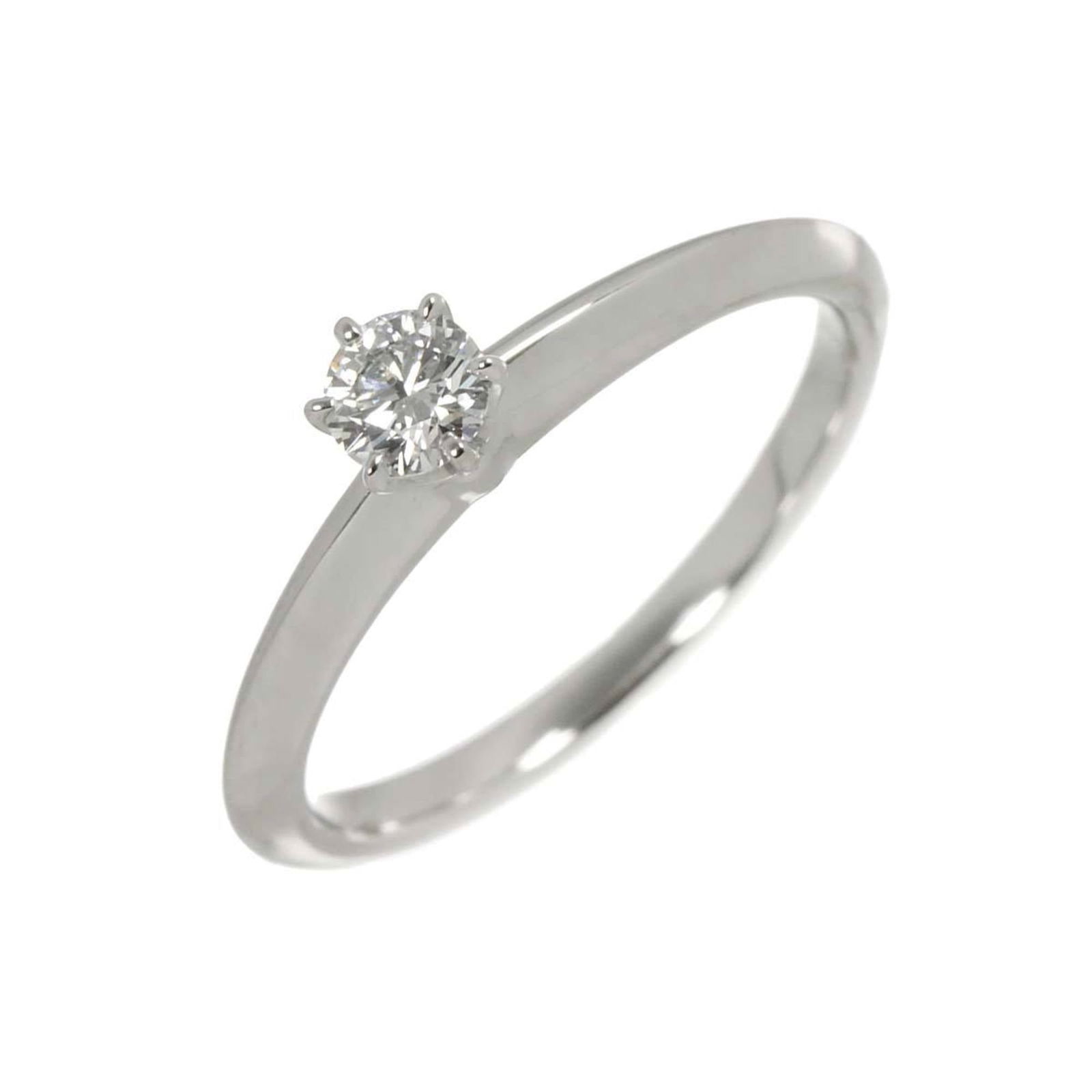 950 Tiffany Band Ring Platinum: 950 Tiffany Band Ring Platinum This listing features 950 Tiffany Band Ring Platinum. Item specifics are provided below. Item Specifics: Brand: Tiffany Type: Band Ring Gender: Women Material: Platinum