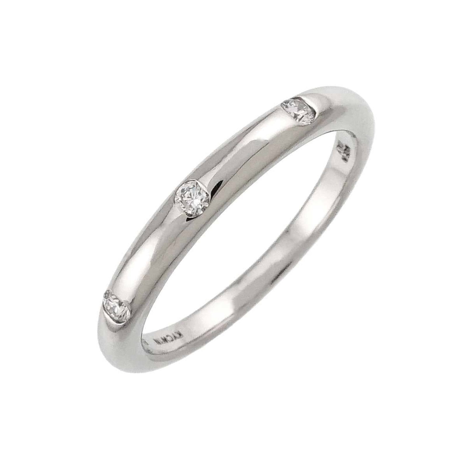 950 Bvlgari Band Ring Platinum: 950 Bvlgari Band Ring Platinum This listing features 950 Bvlgari Band Ring Platinum. Item specifics are provided below. Item Specifics: Brand: Bvlgari Type: Band Ring Gender: Women Material: Platinum