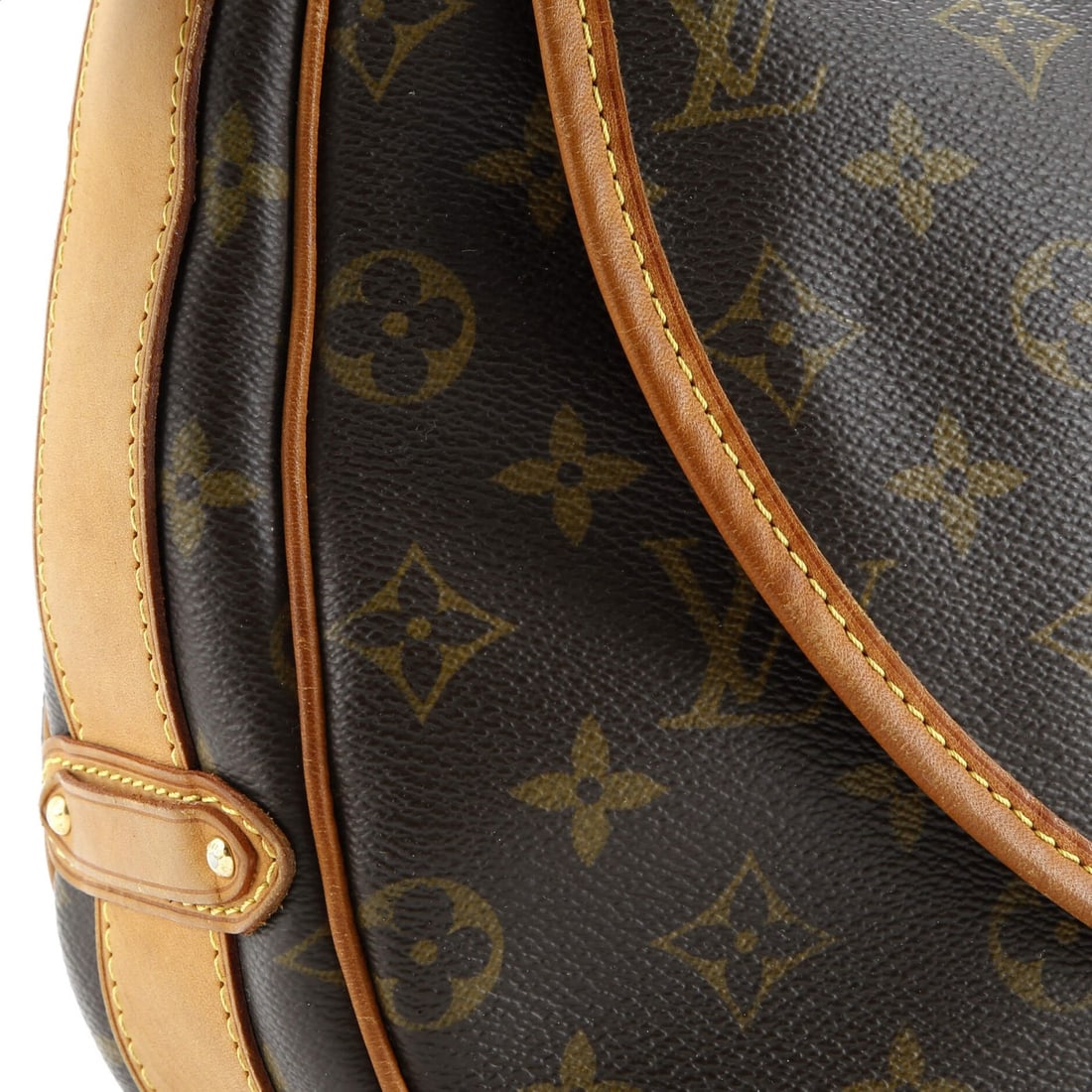 GM Louis Vuitton Tulum Handbag Monogram Canvas - 8