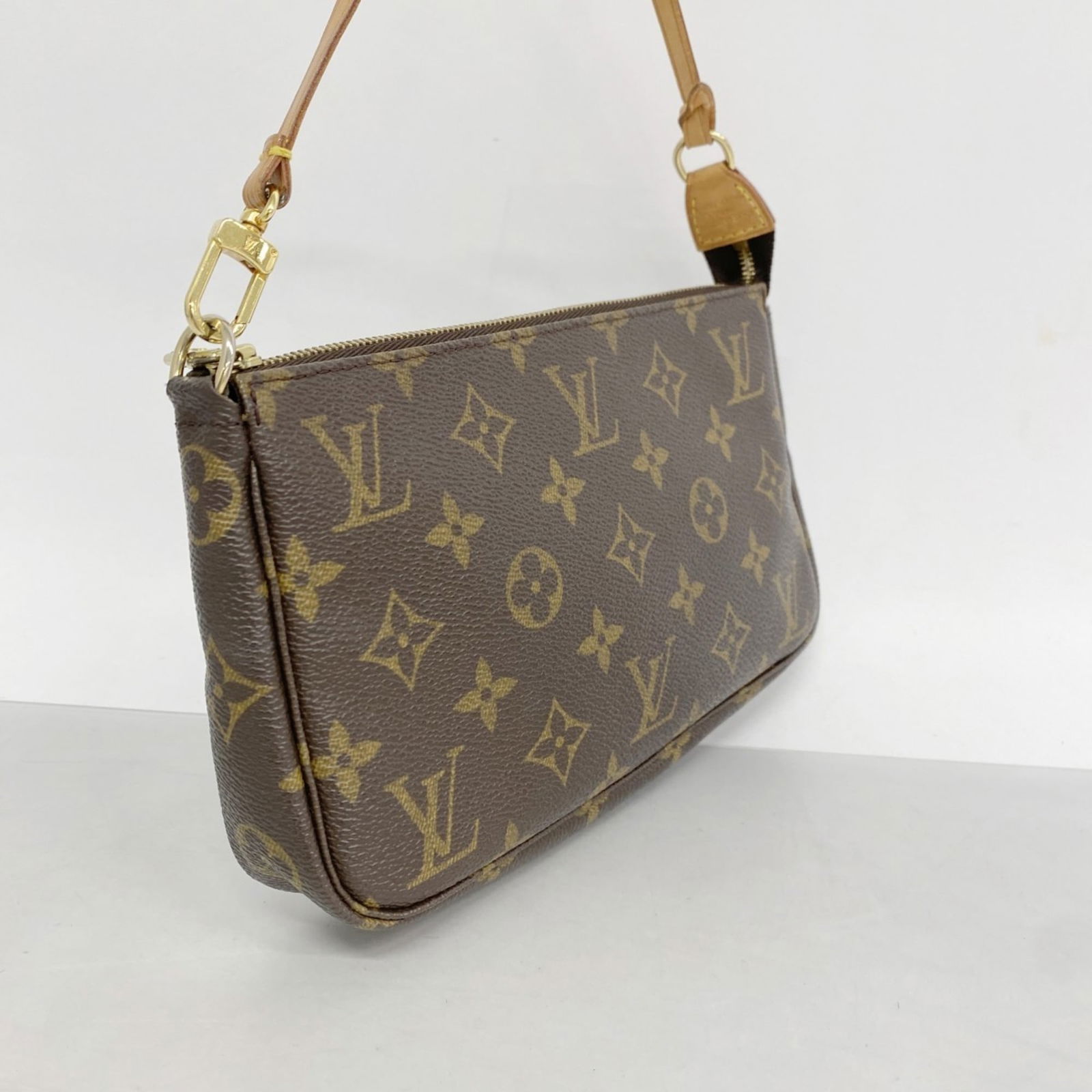 Pouch Louis Vuitton - 2
