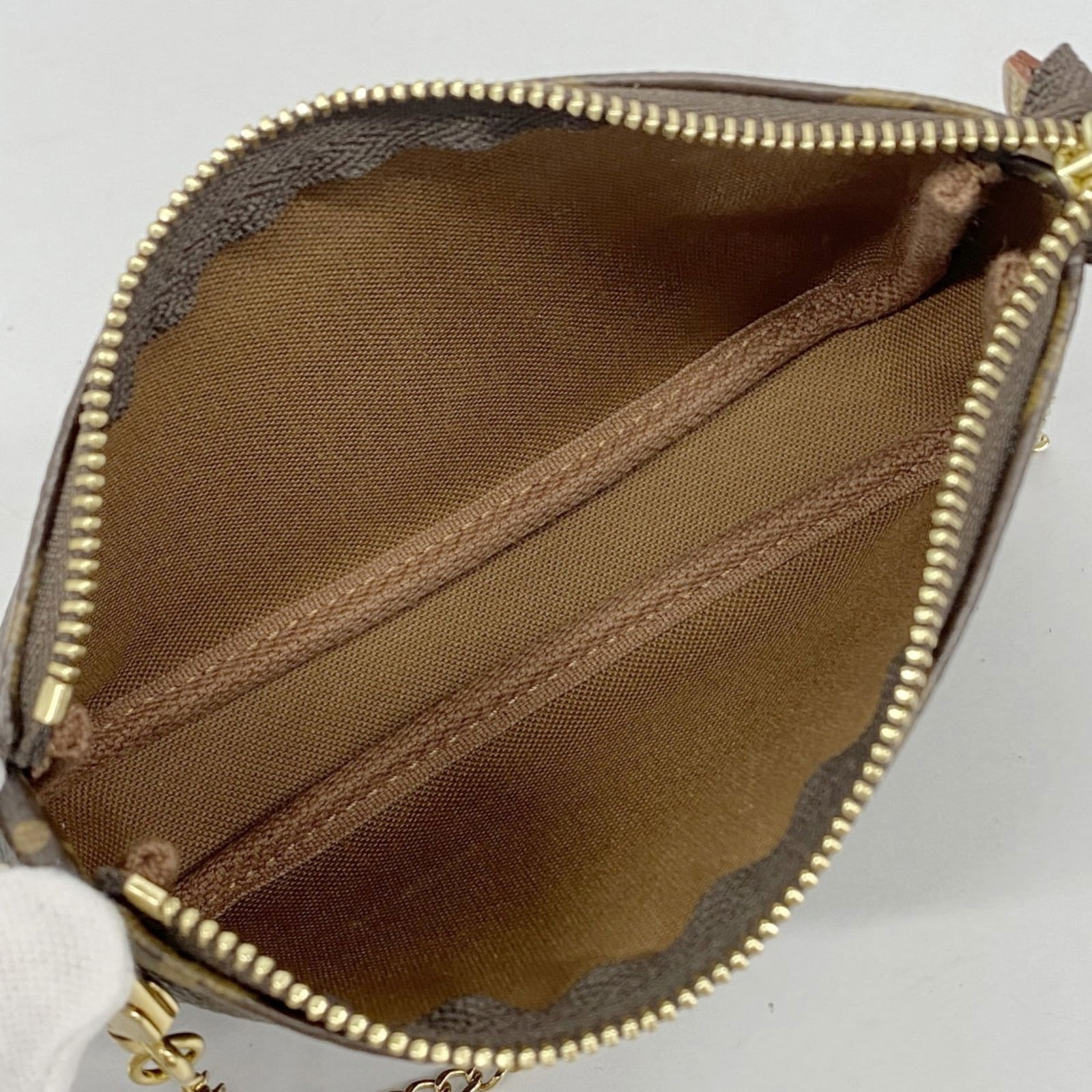 Pouch Louis Vuitton - 4