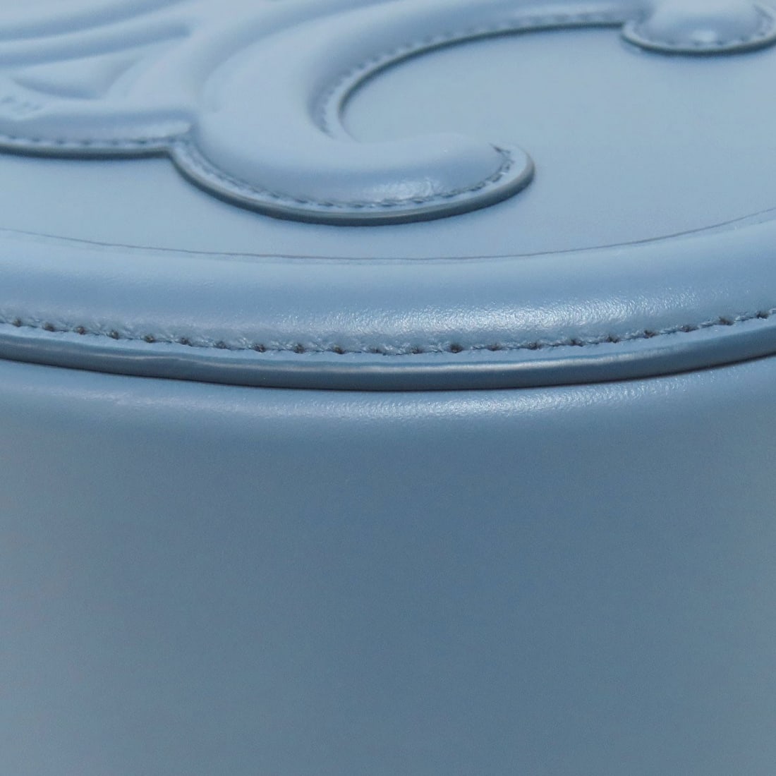 Calf CELINE Triomphe Shoulder Bag - 16