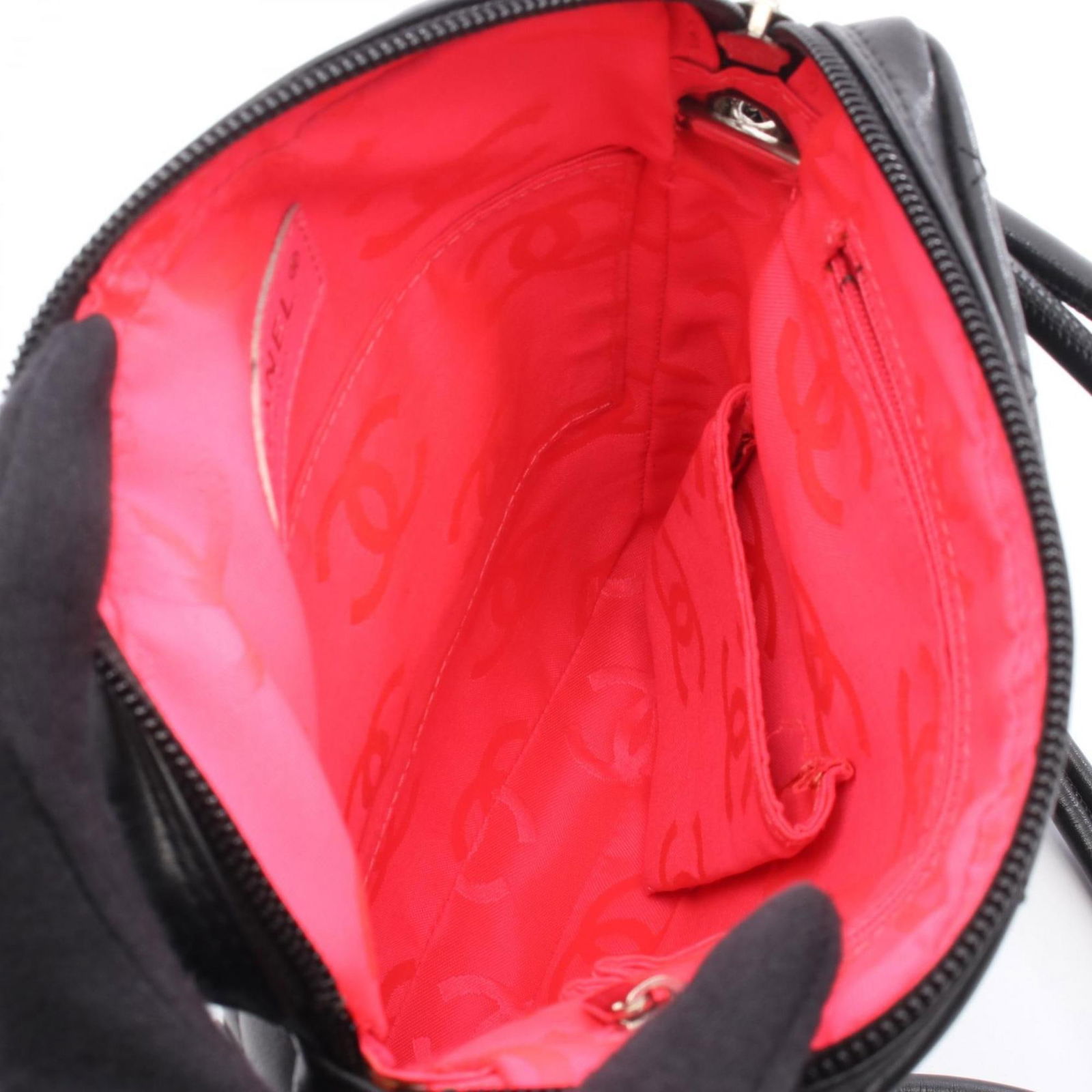 Leather Chanel Shoulder Bag - 3