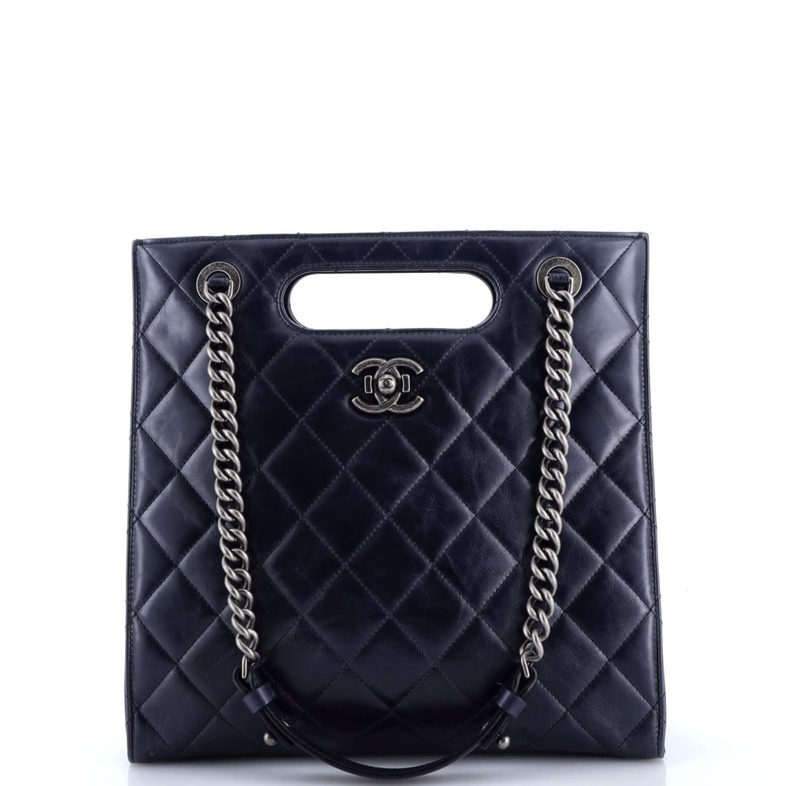 Small Chanel Perfect Edge Shopping Tote Quilted Goatskin: Small Chanel Perfect Edge Shopping Tote Quilted Goatskin This listing features Small Chanel Perfect Edge Shopping Tote Quilted Goatskin. Item specifics are provided below. Item Specifics: Brand: Chane