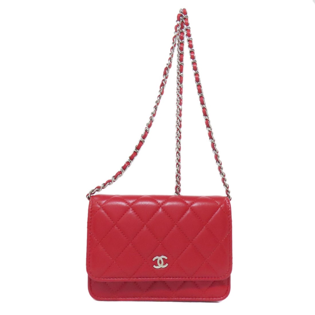 Coin CHANEL ChainShoulder Matelasse SilverHardware Bifold Wallet with: Coin CHANEL ChainShoulder Matelasse SilverHardware Bifold Wallet with This listing features Coin CHANEL ChainShoulder Matelasse SilverHardware Bifold Wallet with. Item specifics are provided below. It