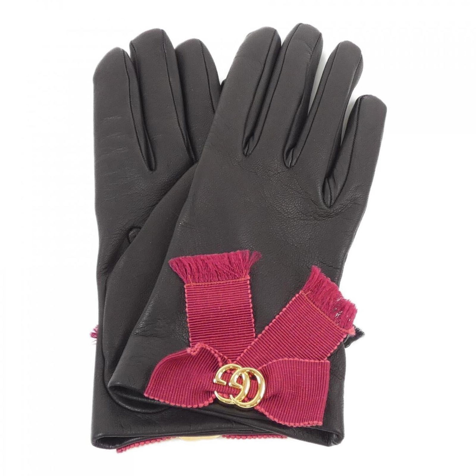 Gloves Gucci Warm: Gloves Gucci Warm This listing features Gloves Gucci Warm. Item specifics are provided below. Item Specifics: Brand: Gucci Type: Warm Gloves Gender: Women Color: Black Hand Width: 17cm / 6.69'' Total