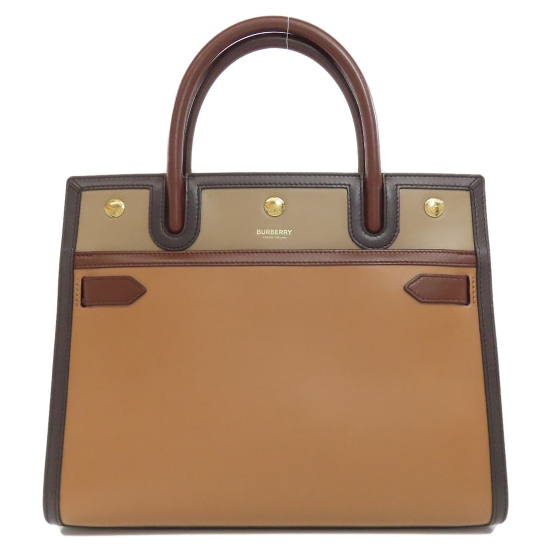 Leather BURBERRY logo Handbag: Leather BURBERRY logo Handbag This listing features Leather BURBERRY logo Handbag. Item specifics are provided below. Item Specifics: Brand: BURBERRY Style: Handbag Exterior Material: Leather Exterior