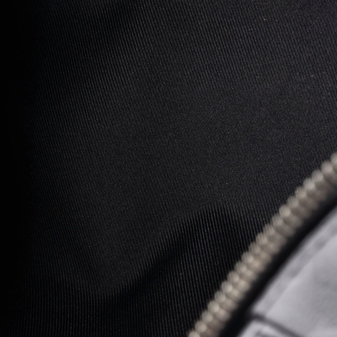 Canvas Louis Vuitton City Keepall Bag Reverse Monogram Eclipse - 5