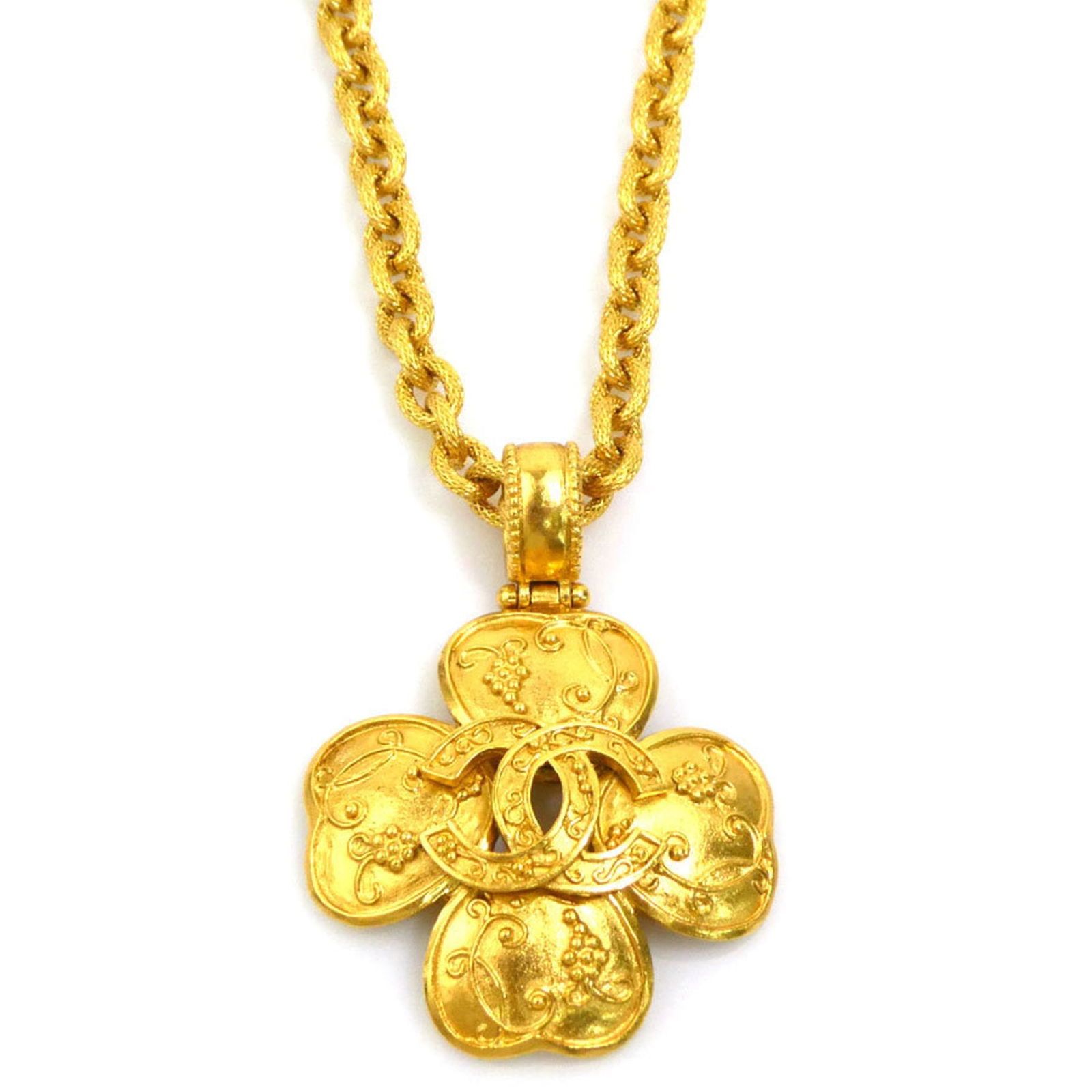 e61372j CHANEL Coco Mark Metal Gold Necklace for Women: e61372j CHANEL Coco Mark Metal Gold Necklace for Women This listing features e61372j CHANEL Coco Mark Metal Gold Necklace for Women. Item specifics are provided below. Item Specifics: Brand: Chanel Ne