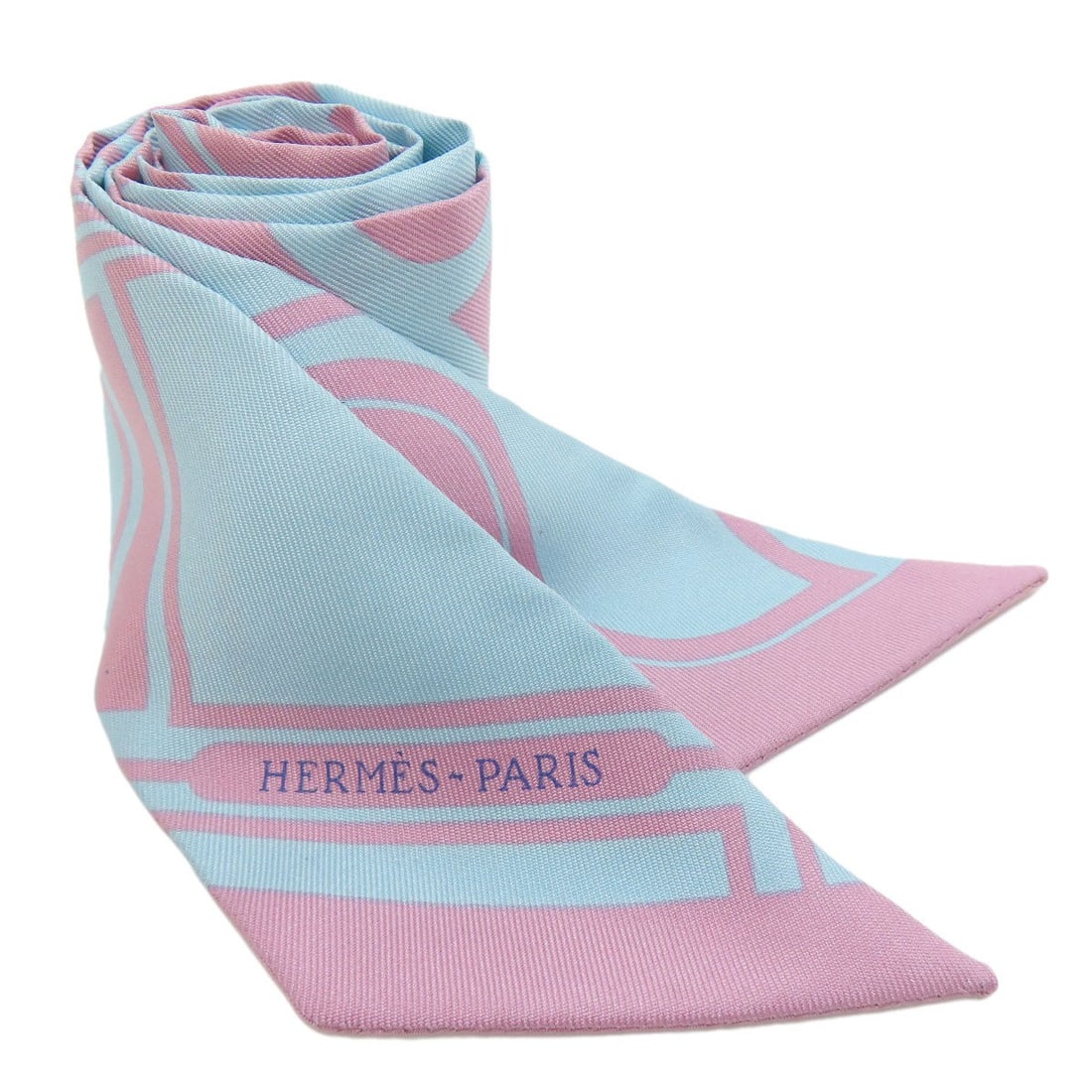 Silk HERMES Twilly Scarf: Silk HERMES Twilly Scarf This listing features Silk HERMES Twilly Scarf. Item specifics are provided below. Item Specifics: Brand: HERMES Style: Scarf Material: Silk Color: Pink x Blue Type: Scarf Ext