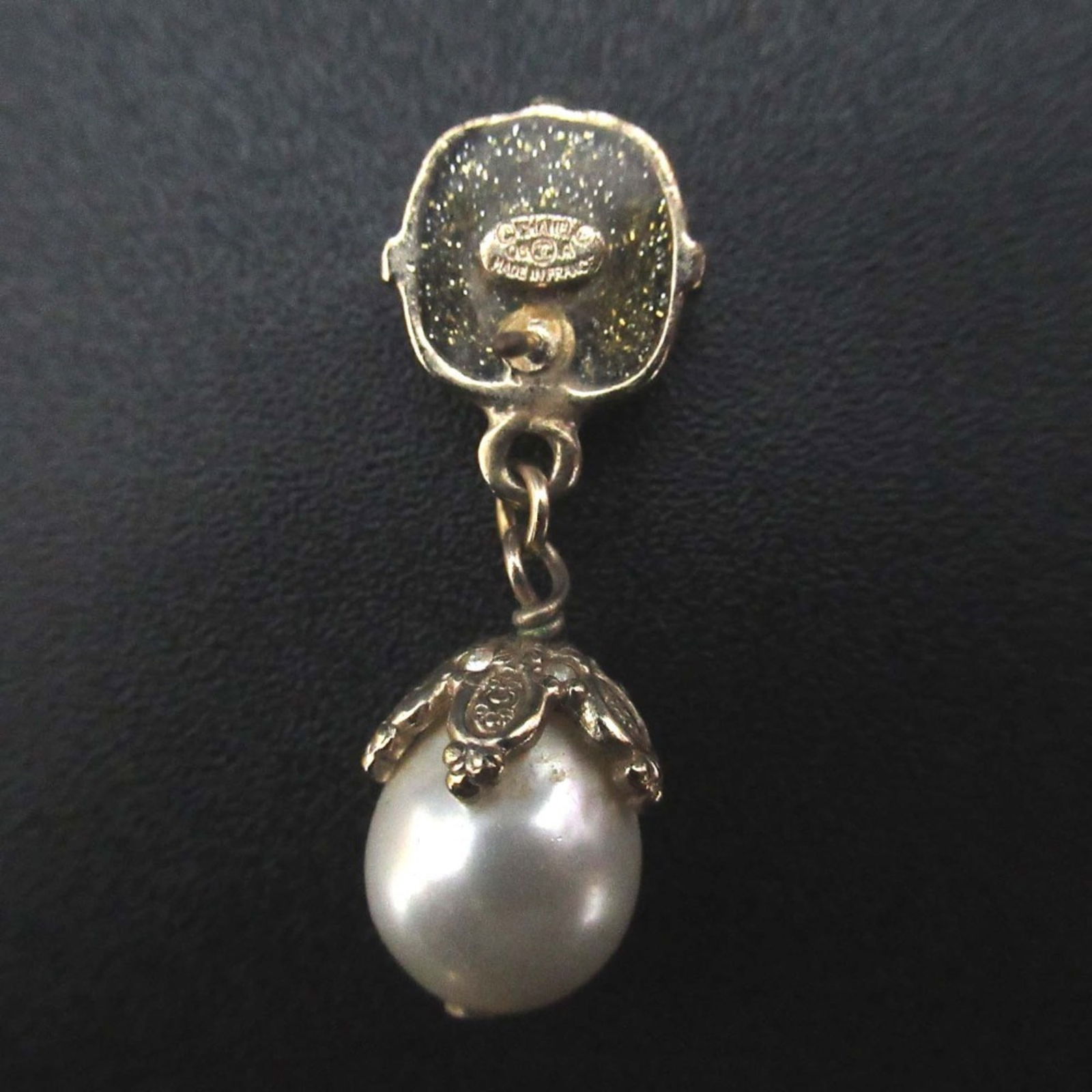 Earrings Chanel Stud - 2