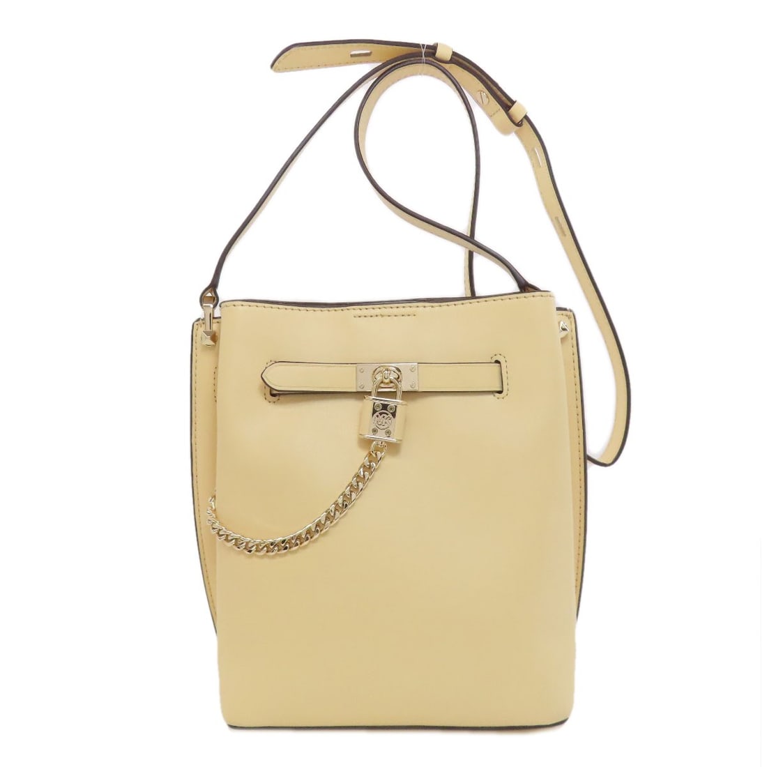 Leather Michael Kors Padlock Shoulder Bag: Leather Michael Kors Padlock Shoulder Bag This listing features Leather Michael Kors Padlock Shoulder Bag. Item specifics are provided below. Item Specifics: Brand: Michael Kors Style: Shoulder Bag Ex