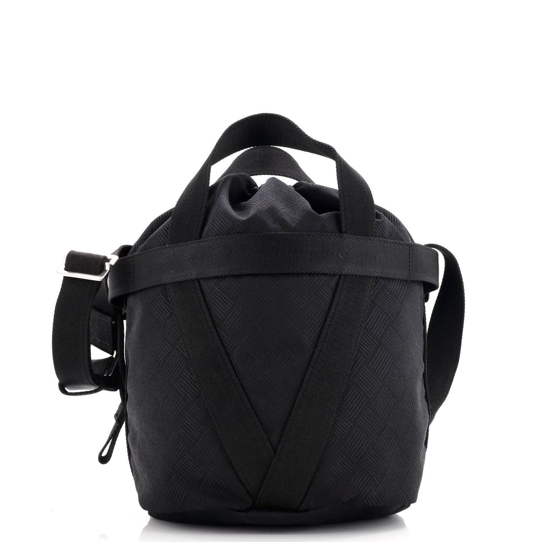 Jacquard Bottega Veneta Convertible Drawstring Bucket Bag Intrecciato Effect: Jacquard Bottega Veneta Convertible Drawstring Bucket Bag Intrecciato Effect This listing features Jacquard Bottega Veneta Convertible Drawstring Bucket Bag Intrecciato Effect. Item specifics are prov