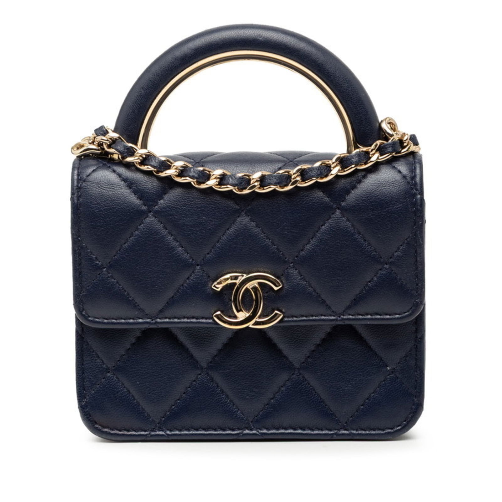 Leather Chanel Shoulder Bag: Leather Chanel Shoulder Bag This listing features Leather Chanel Shoulder Bag. Item specifics are provided below. Item Specifics: Brand: Chanel Type: Shoulder Bag Material: Leather Leather/Fur Type: L
