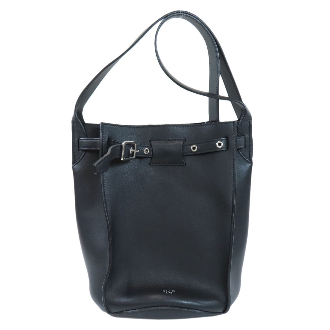 Calf CELINE big bag bucket Shoulder Bag: Calf CELINE big bag bucket Shoulder Bag This listing features Calf CELINE big bag bucket Shoulder Bag. Item specifics are provided below. Item Specifics: Brand: CELINE Style: Shoulder Bag Exterior Mat