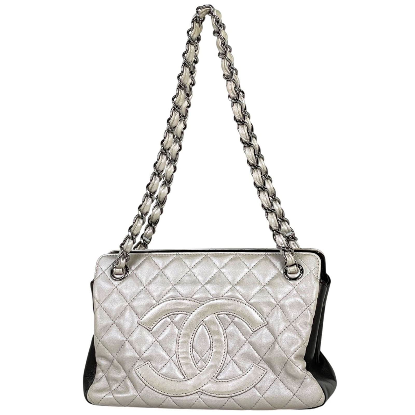 Shoulder Bag Leather - Chanel Handbag: Shoulder Bag Leather - Chanel Handbag This listing features Shoulder Bag Leather - Chanel Handbag. Item specifics are provided below. Item Specifics: Brand: Chanel Type: Handbag, Shoulder Bag Material