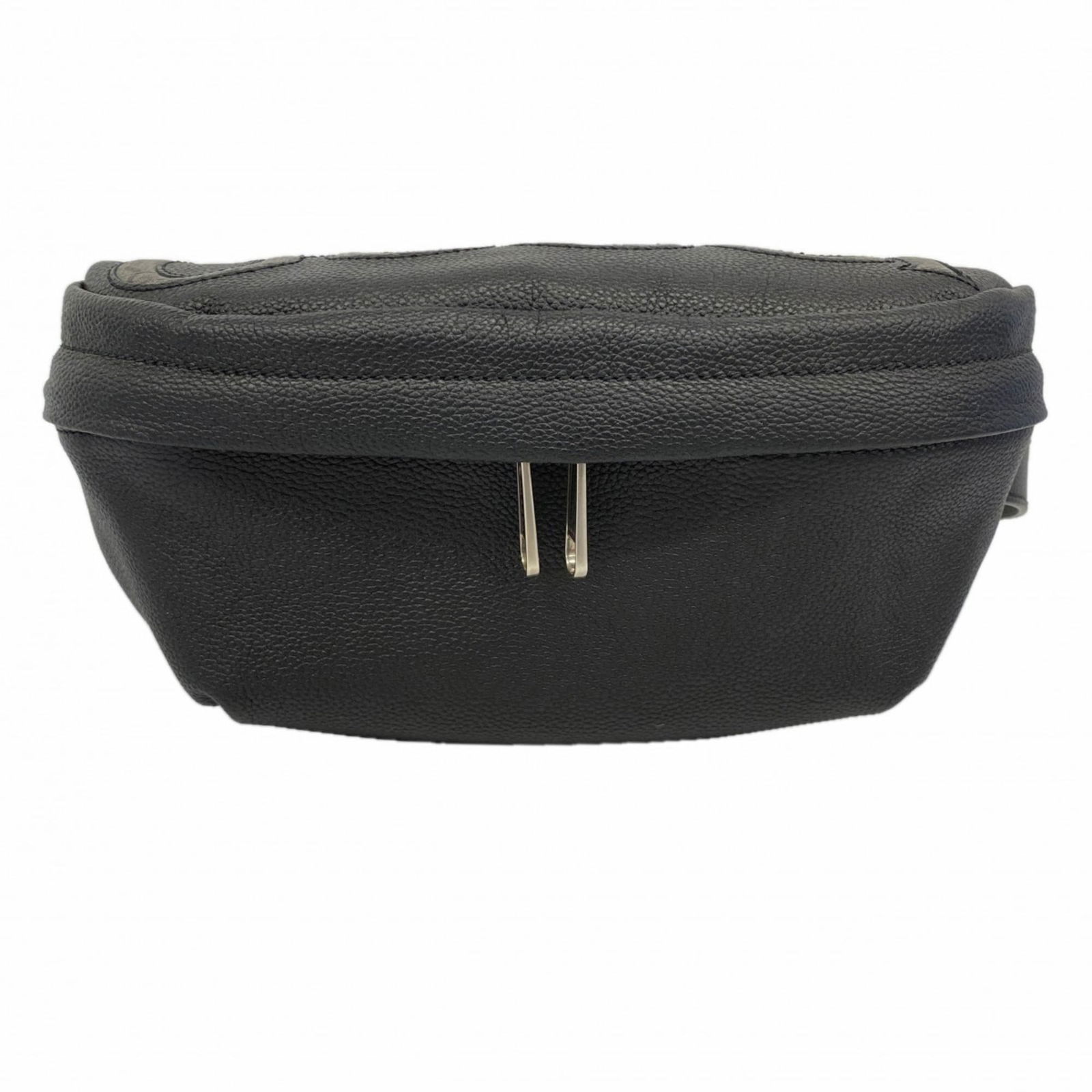 Leather Gucci Fanny Pack: Leather Gucci Fanny Pack This listing features Leather Gucci Fanny Pack. Item specifics are provided below. Item Specifics: Brand: Gucci Type: Fanny Pack Material: Leather Color: Black Hardware Color: