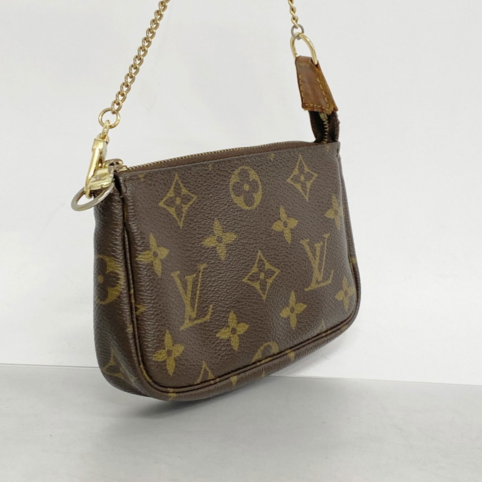 Pouch Louis Vuitton - 2