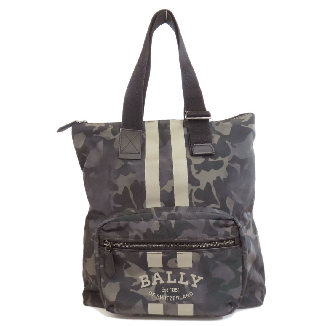 Nylon BALLY Camouflage pattern eco bag Tote Bag: Nylon BALLY Camouflage pattern eco bag Tote Bag This listing features Nylon BALLY Camouflage pattern eco bag Tote Bag. Item specifics are provided below. Item Specifics: Brand: BALLY Style: Tote Bag E