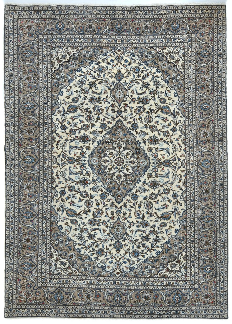 Rug 8X11 ft Traditional Cream Floral Design Vintage Hand-Knotted Oriental Carpet: Rug 8X11 ft Traditional Cream Floral Design Vintage Hand-Knotted Oriental Carpet This listing features Rug 8X11 ft Traditional Cream Floral Design Vintage Hand-Knotted Oriental Carpet. Item specifics