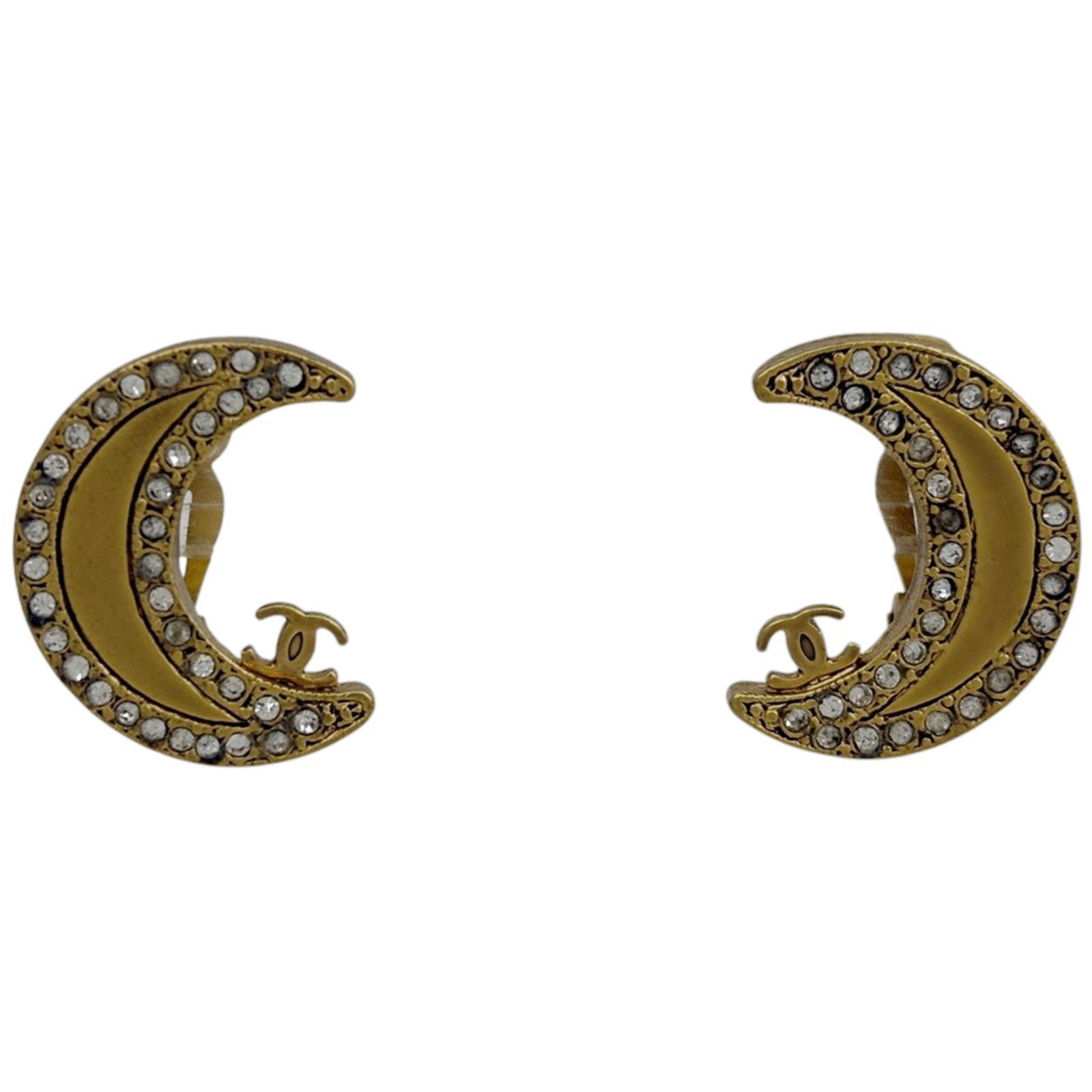 Plating Chanel Clip Earrings Gold: Plating Chanel Clip Earrings Gold This listing features Plating Chanel Clip Earrings Gold. Item specifics are provided below. Item Specifics: Brand: Chanel Type: Clip Earrings Gender: Women Material: