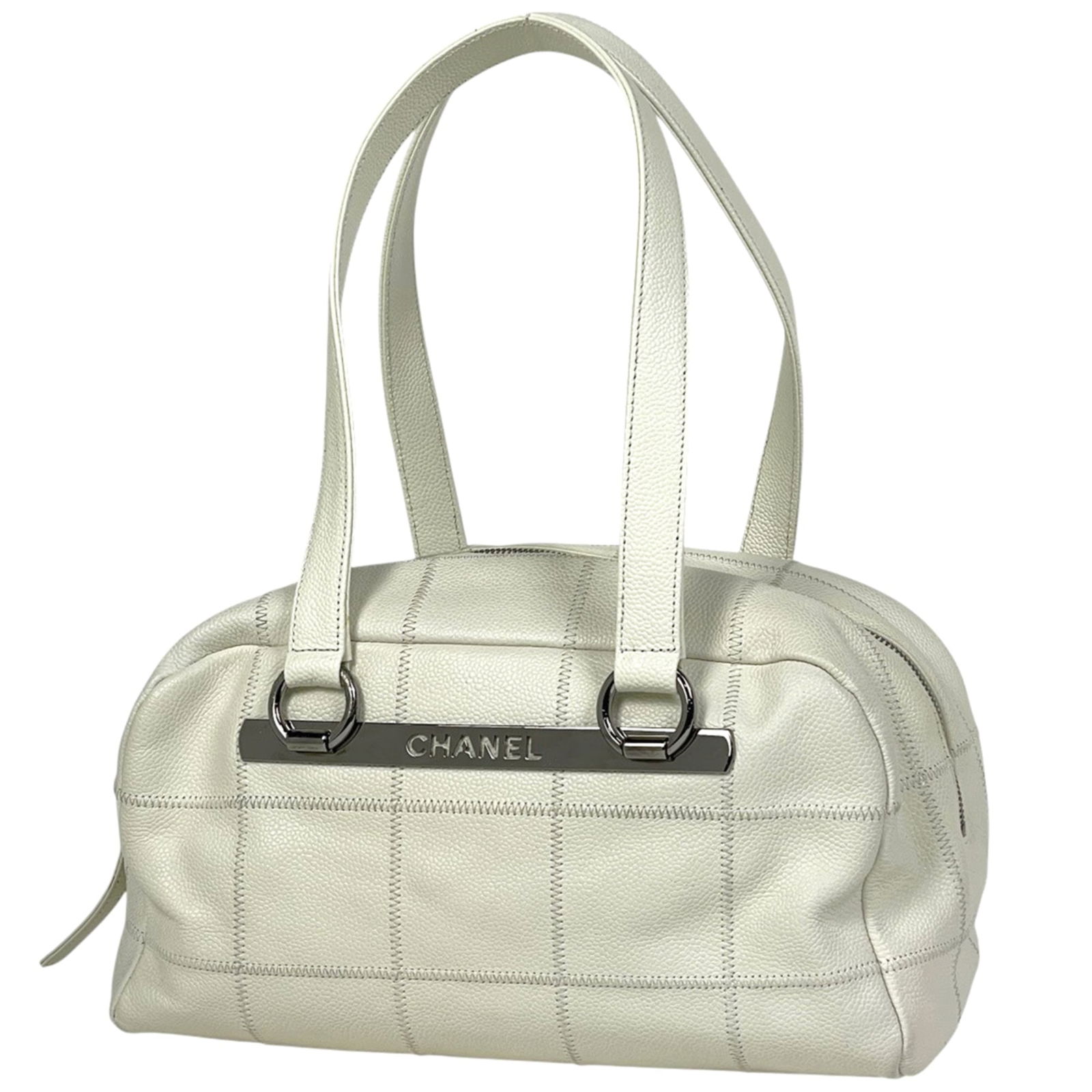 Shoulder Bag Grained Calfskin - Chanel Boston Bag - Handbag: Shoulder Bag Grained Calfskin - Chanel Boston Bag - Handbag This listing features Shoulder Bag Grained Calfskin - Chanel Boston Bag - Handbag. Item specifics are provided below. Item Specifics: Brand: