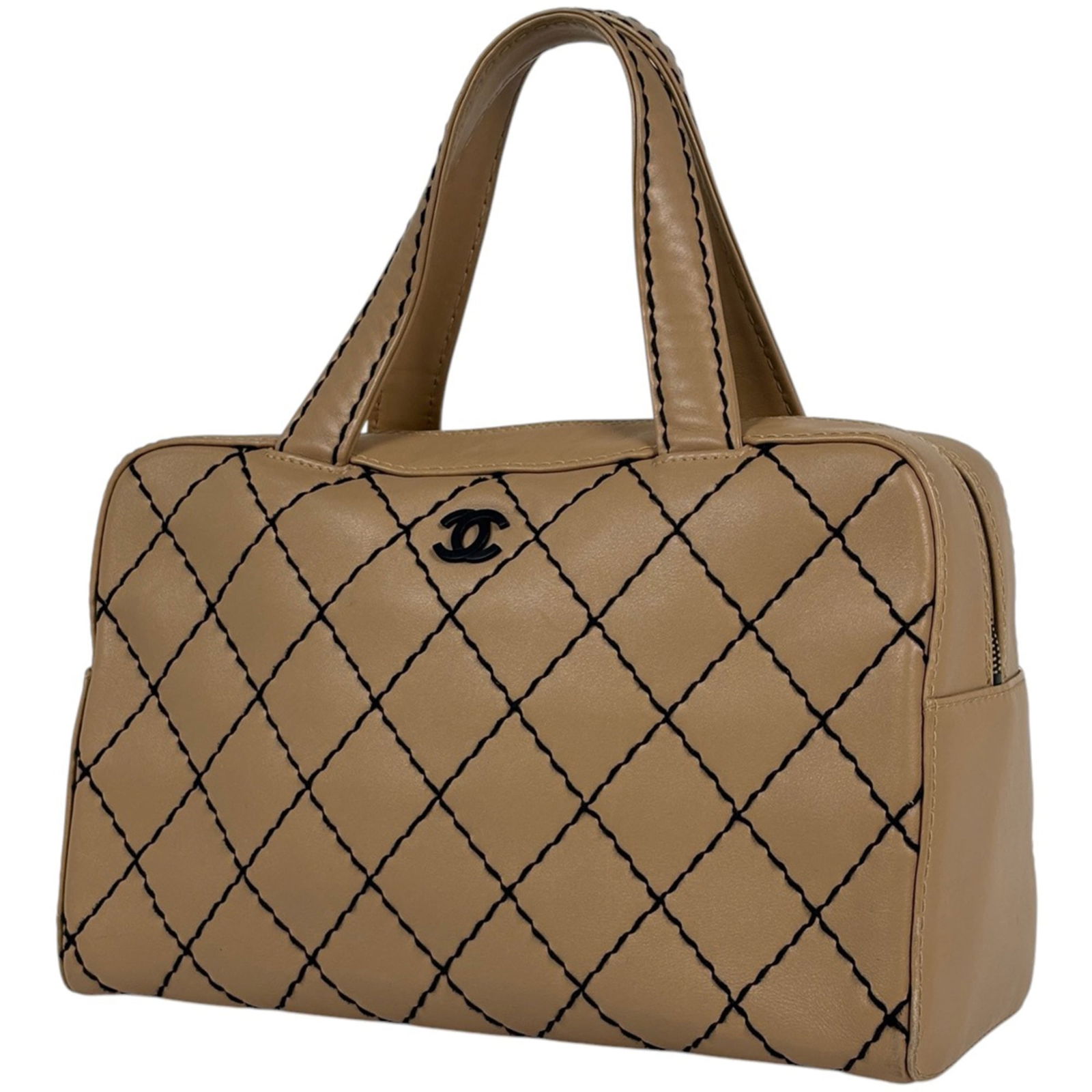 Tote Bag Leather - Chanel Handbag: Tote Bag Leather - Chanel Handbag This listing features Tote Bag Leather - Chanel Handbag. Item specifics are provided below. Item Specifics: Brand: Chanel Type: Handbag, Tote Bag Material: Leather Co