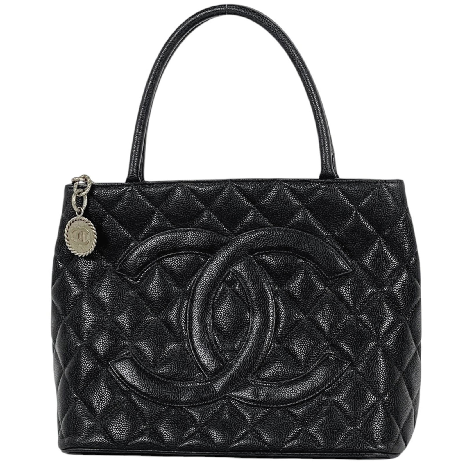 Tote Bag Grained Calfskin - Chanel Handbag: Tote Bag Grained Calfskin - Chanel Handbag This listing features Tote Bag Grained Calfskin - Chanel Handbag. Item specifics are provided below. Item Specifics: Brand: Chanel Type: Handbag, Tote Bag Ma