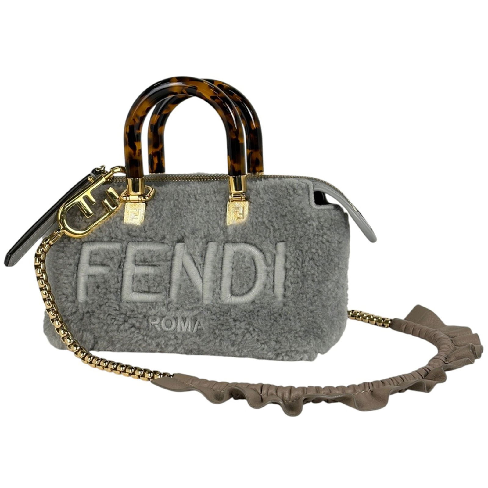 Shoulder Bag Fabric - Fendi Handbag: Shoulder Bag Fabric - Fendi Handbag This listing features Shoulder Bag Fabric - Fendi Handbag. Item specifics are provided below. Item Specifics: Brand: Fendi Type: Handbag, Shoulder Bag Material: Fab