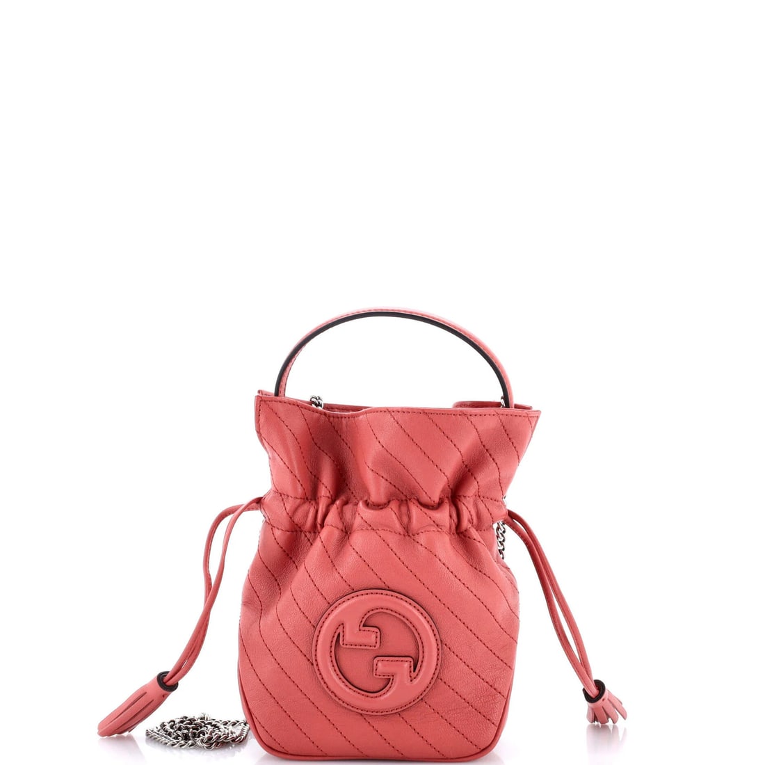 Mini Gucci Blondie NM Bucket Bag Diagonal Quilted Leather: Mini Gucci Blondie NM Bucket Bag Diagonal Quilted Leather This listing features Mini Gucci Blondie NM Bucket Bag Diagonal Quilted Leather. Item specifics are provided below. Item Specifics: Brand: Guc