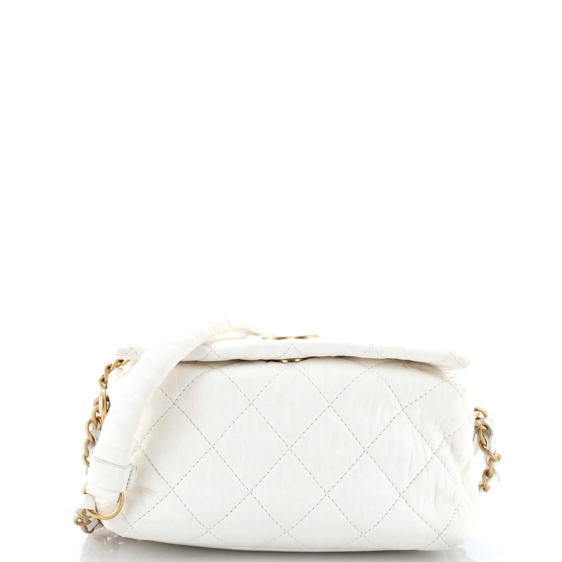 Small Chanel CC Links Hobo Quilted Crumpled Lambskin: Small Chanel CC Links Hobo Quilted Crumpled Lambskin This listing features Small Chanel CC Links Hobo Quilted Crumpled Lambskin. Item specifics are provided below. Item Specifics: Brand: Chanel Exteri