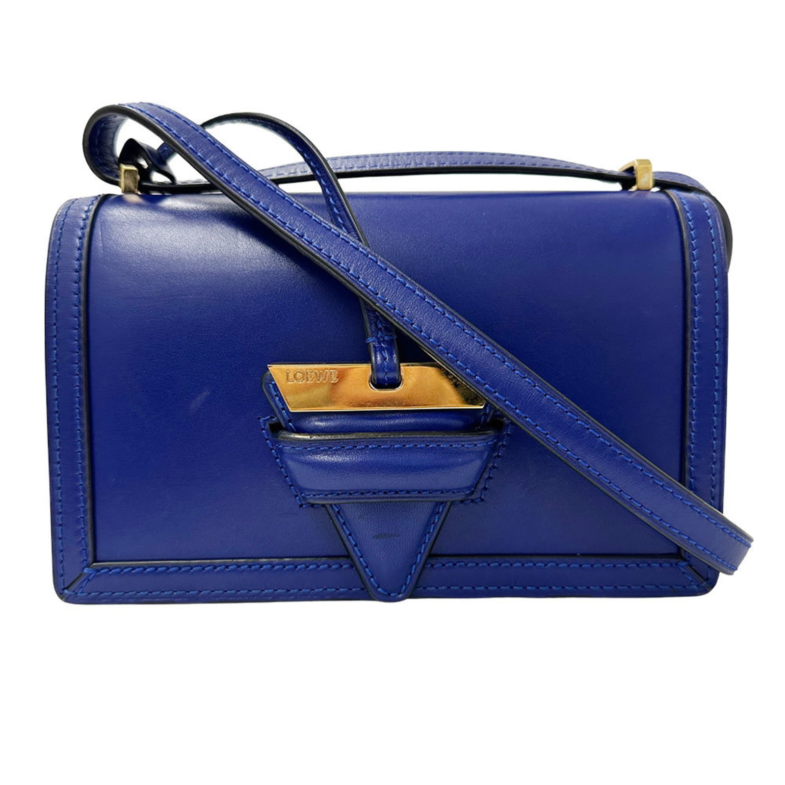 Leather Loewe Shoulder Bag: Leather Loewe Shoulder Bag This listing features Leather Loewe Shoulder Bag. Item specifics are provided below. Item Specifics: Brand: Loewe Type: Shoulder Bag Material: Leather Color: Blue Gender: Wo