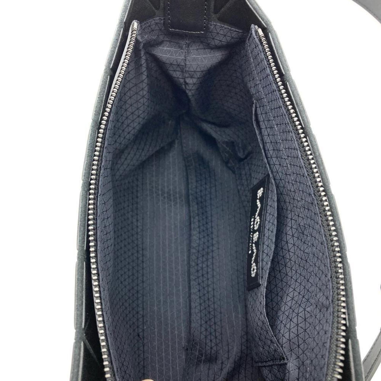 Elastane Issey Miyake Shoulder Bag - 6