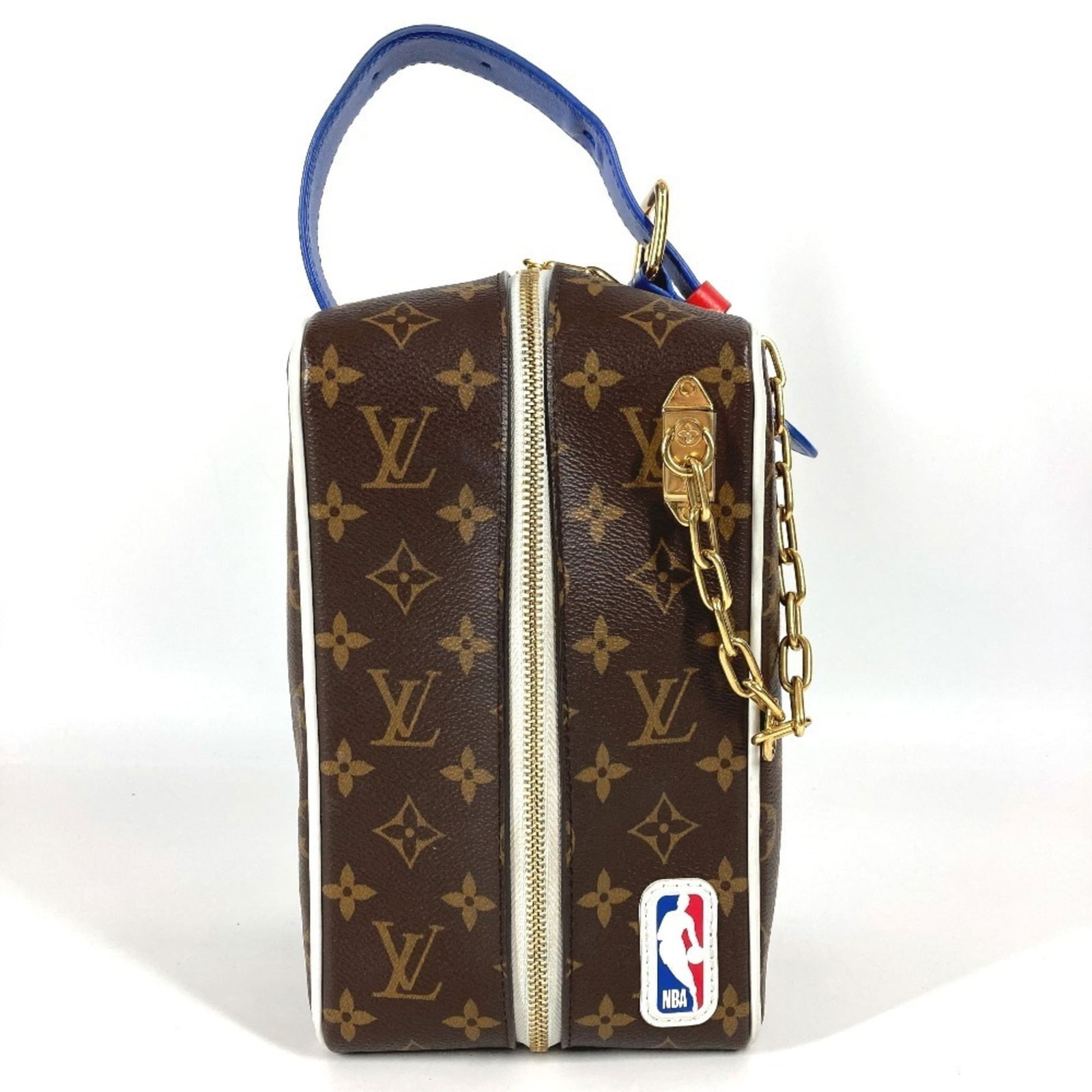 Leather - Louis Vuitton Clutch Bag - Pouch Monogram: Leather - Louis Vuitton Clutch Bag - Pouch Monogram This listing features Leather - Louis Vuitton Clutch Bag - Pouch Monogram. Item specifics are provided below. Item Specifics: Brand: Louis Vuitton T