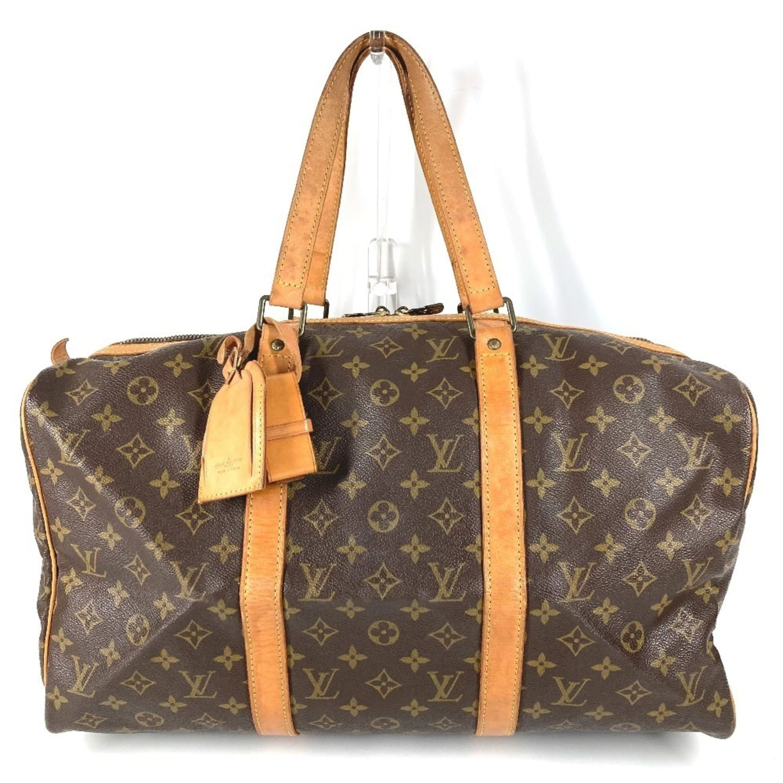 Bag Louis Vuitton Boston: Bag Louis Vuitton Boston This listing features Bag Louis Vuitton Boston. Item specifics are provided below. Item Specifics: Brand: Louis Vuitton Type: Boston Bag Color: Brown Gender: Men,Women Size (H