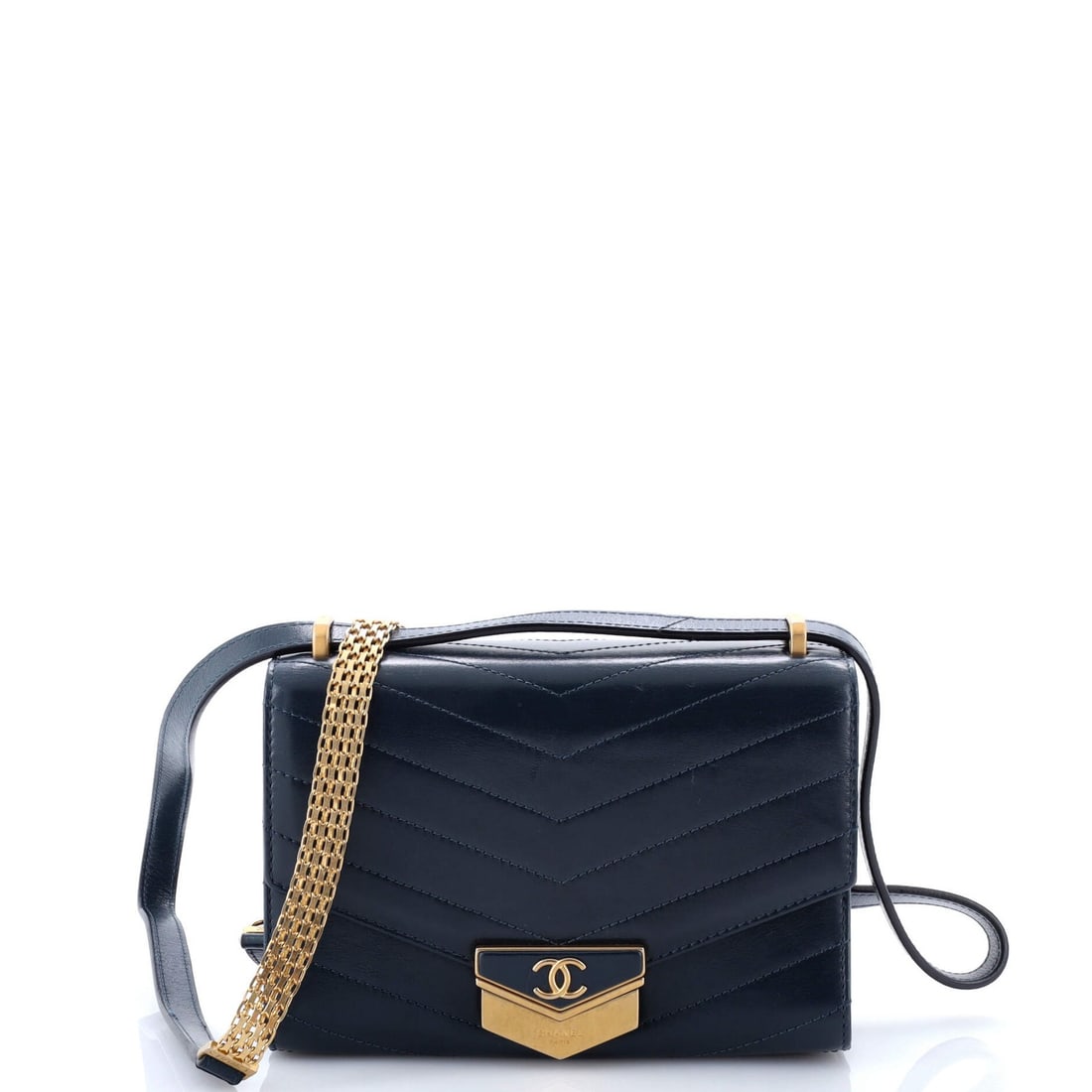 Small Chanel Medal Envelope Flap Bag Chevron Calfskin: Small Chanel Medal Envelope Flap Bag Chevron Calfskin This listing features Small Chanel Medal Envelope Flap Bag Chevron Calfskin. Item specifics are provided below. Item Specifics: Brand: Chanel