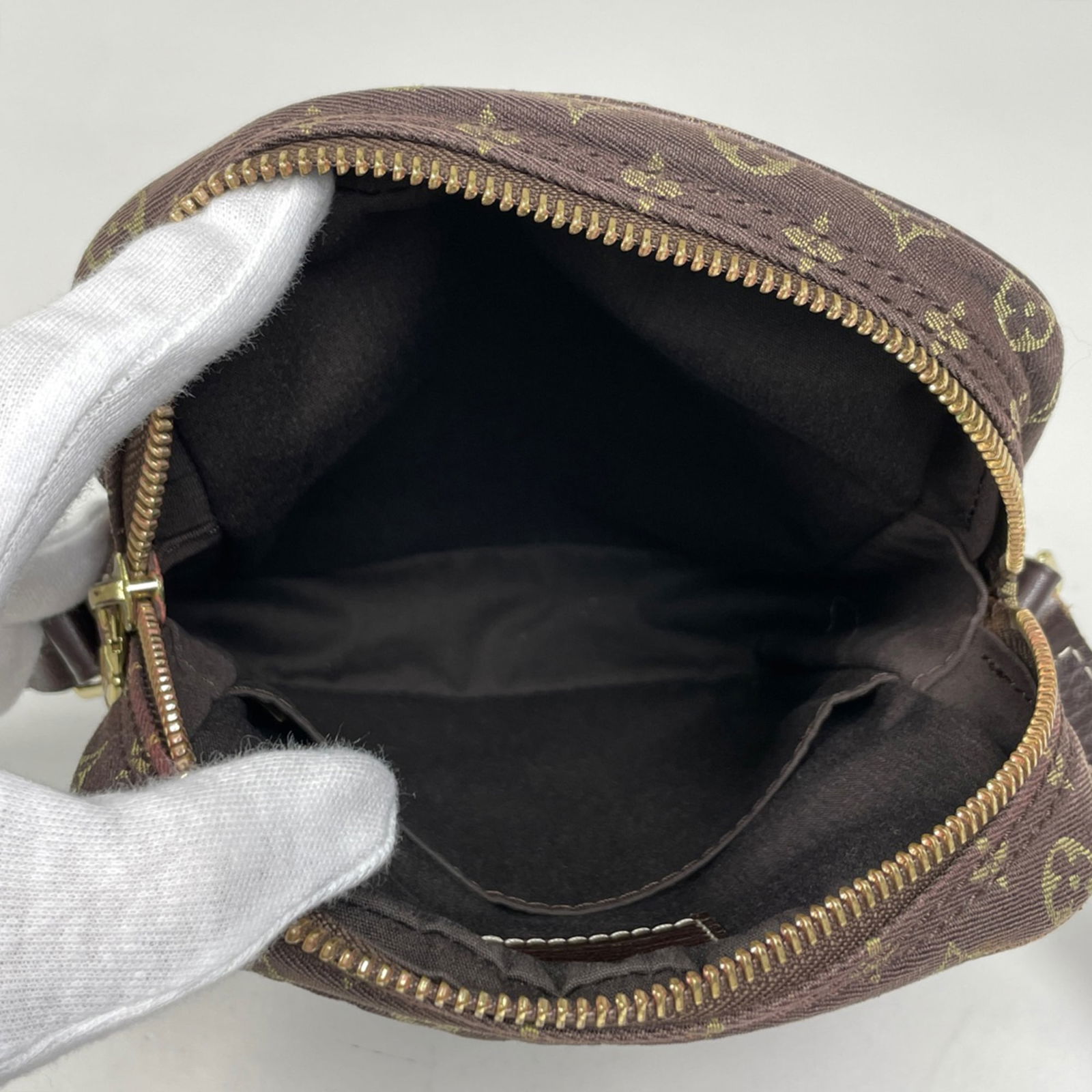 Mini Louis Vuitton Shoulder Bag Monogram - 8