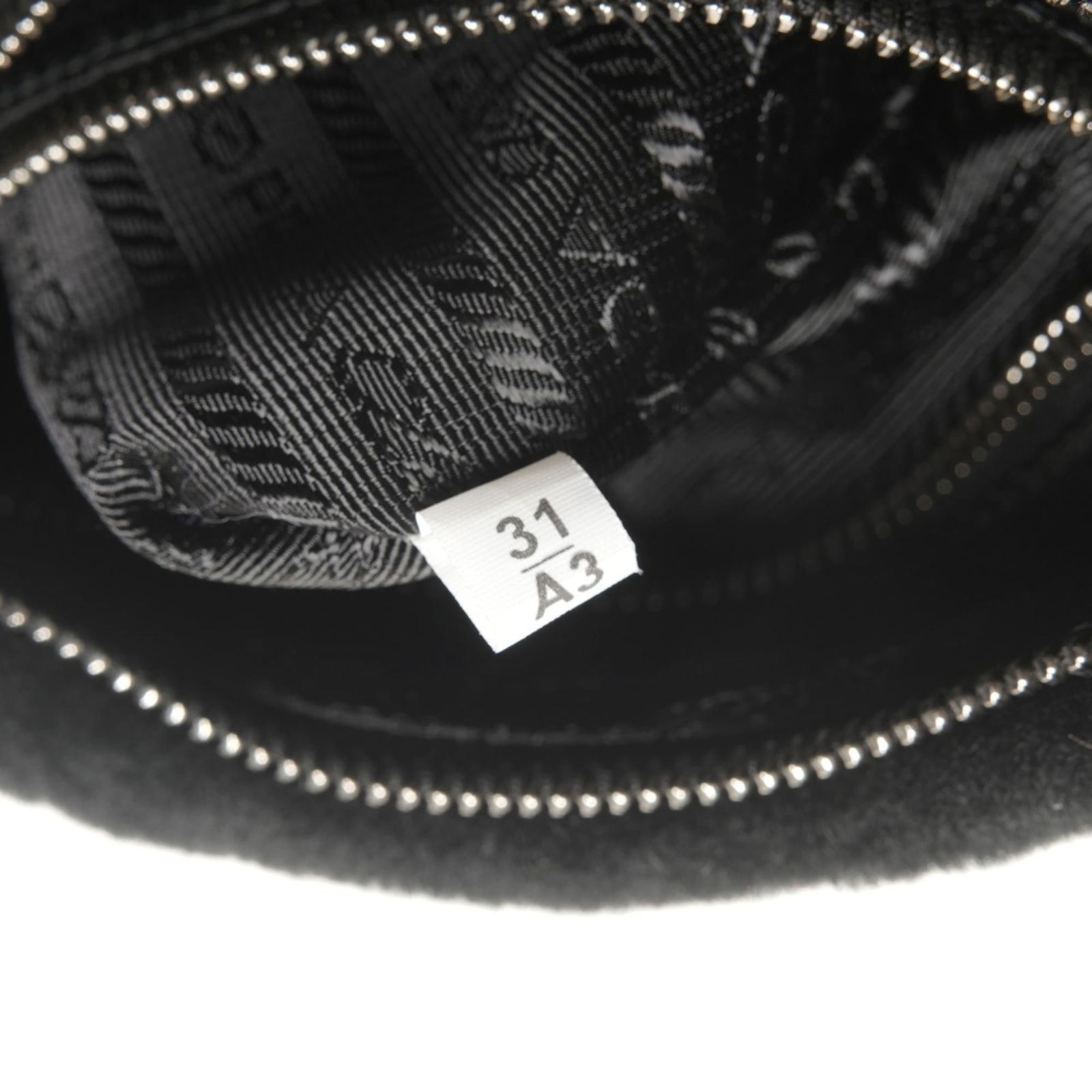 Shoulder Bag - Prada Pouch - 10