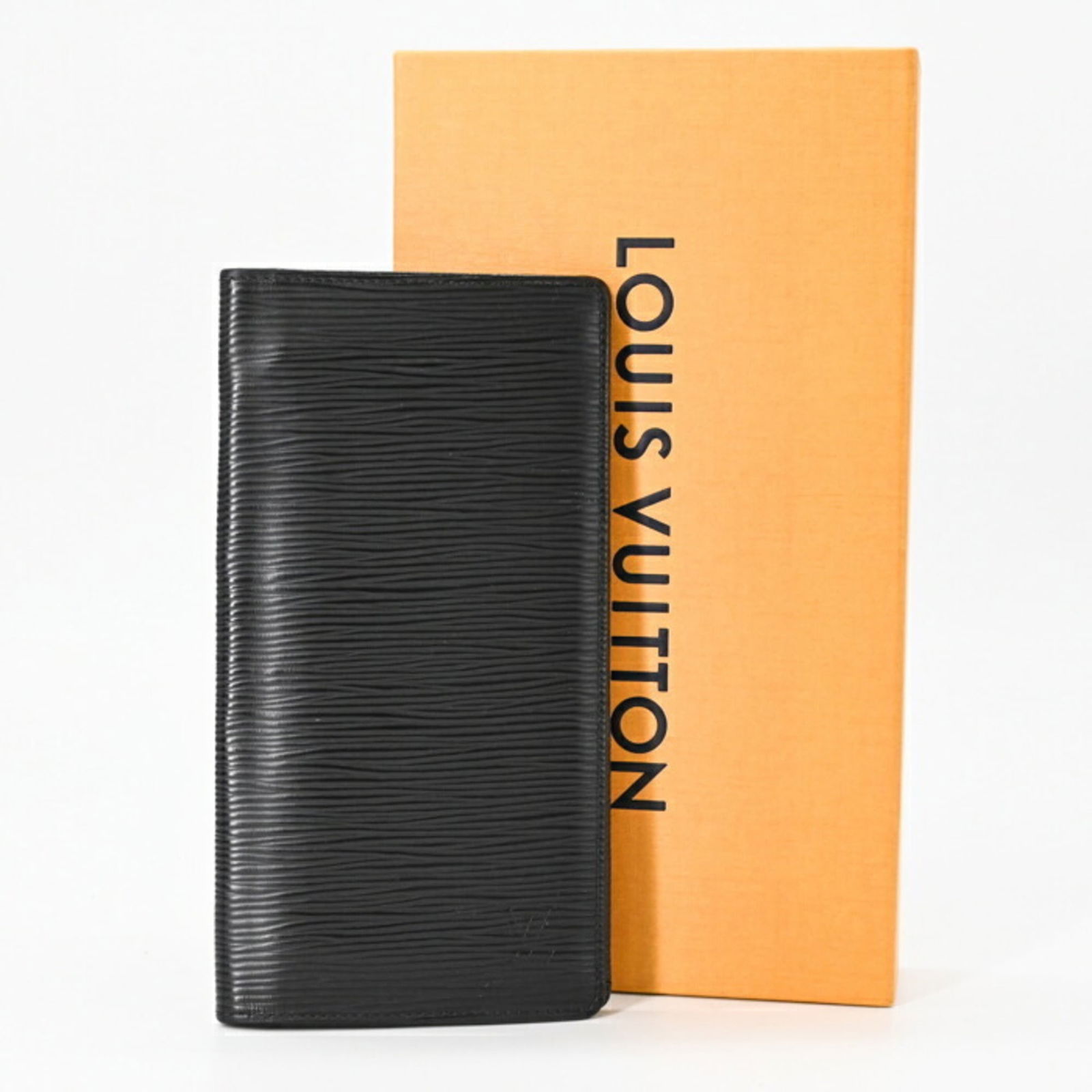 Leather Louis Vuitton Long Wallet (Bi-Fold) Epi: Leather Louis Vuitton Long Wallet (Bi-Fold) Epi This listing features Leather Louis Vuitton Long Wallet (Bi-Fold) Epi. Item specifics are provided below. Item Specifics: Brand: Louis Vuitton Type: Lon