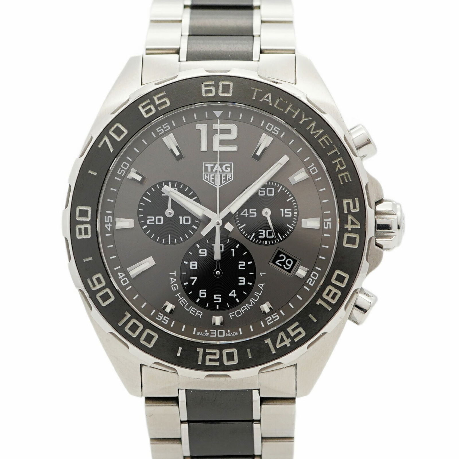 Wristwatch Tag Heuer: Wristwatch Tag Heuer This listing features Wristwatch Tag Heuer. Item specifics are provided below. Item Specifics: Brand: Tag Heuer Type: Wristwatch Gender: Men Material (Band): Stainless Steel Color