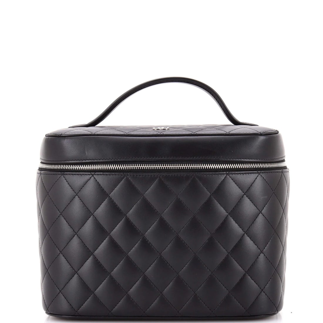Large Chanel Classic Vanity Case Quilted Lambskin: Large Chanel Classic Vanity Case Quilted Lambskin This listing features Large Chanel Classic Vanity Case Quilted Lambskin. Item specifics are provided below. Item Specifics: Brand: Chanel Exterior Mat