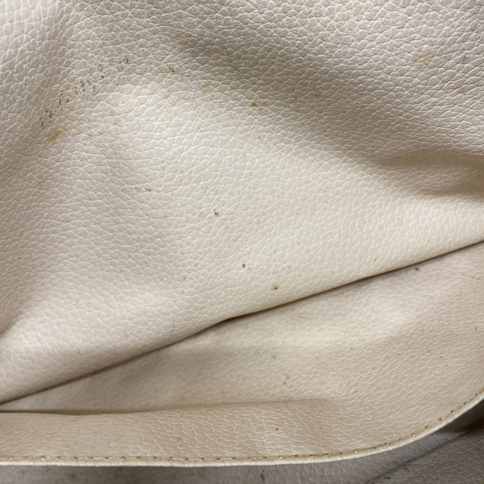 Pouch Louis Vuitton - 7