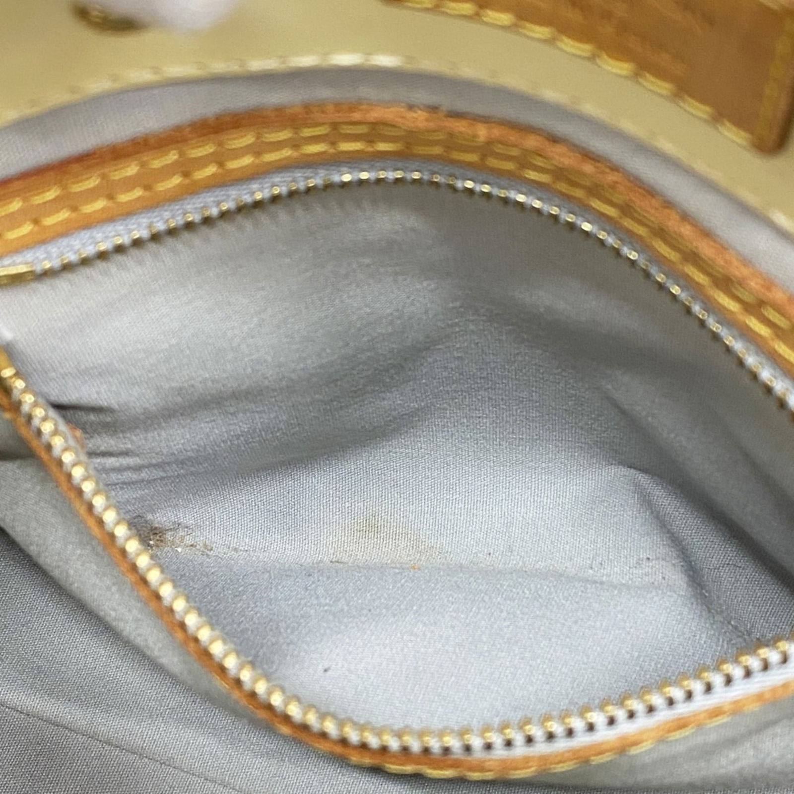 Handbag Louis Vuitton - 10