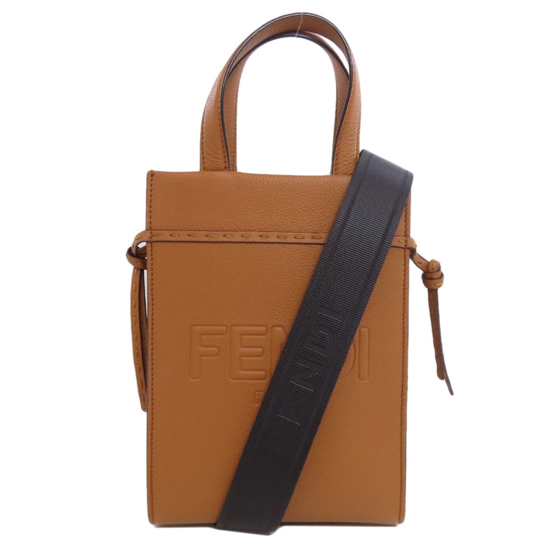 Calf FENDI Shopper Small 2WAY Handbag: Calf FENDI Shopper Small 2WAY Handbag This listing features Calf FENDI Shopper Small 2WAY Handbag. Item specifics are provided below. Item Specifics: Brand: FENDI Style: Handbag Exterior Material: Cal
