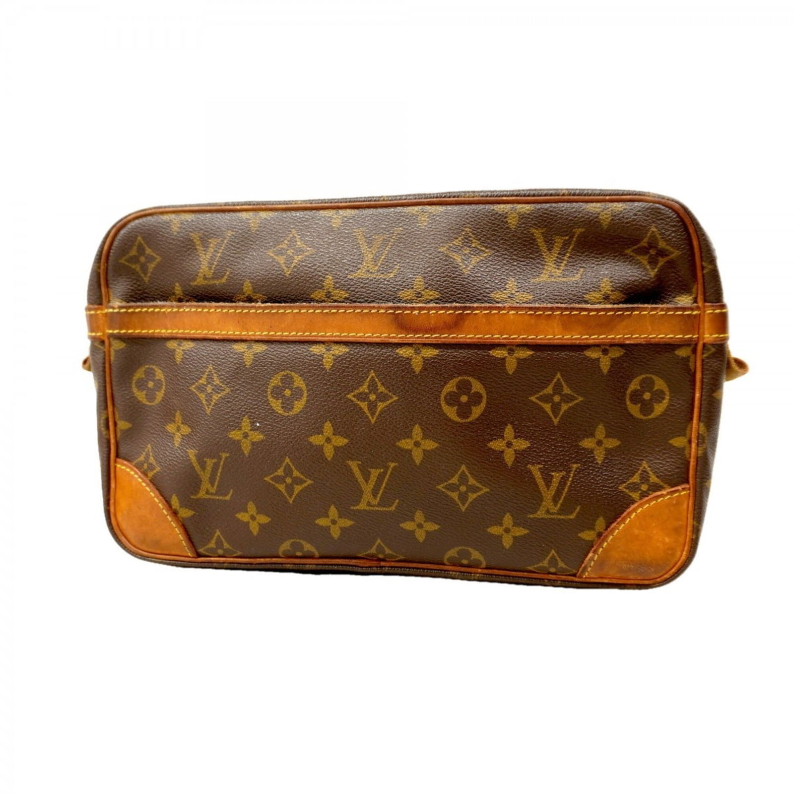 Bag Louis Vuitton Clutch: Bag Louis Vuitton Clutch This listing features Bag Louis Vuitton Clutch. Item specifics are provided below. Item Specifics: Brand: Louis Vuitton Type: Clutch Bag Color: Brown Gender: Men Size (Hxwxd):